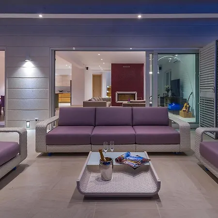Red Land Villa