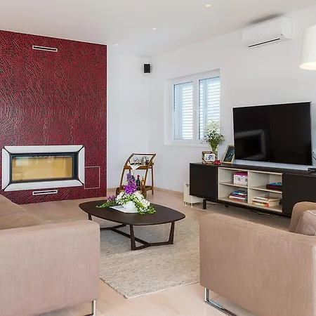 Red Land Villa *